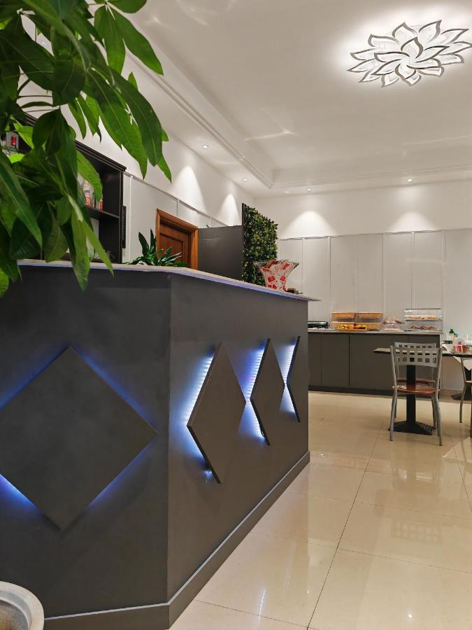 Hotel Romano 3*